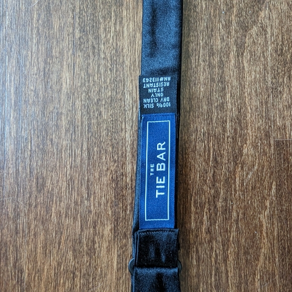 The Tie Bar Solid Black Silk Bow Tie - Picture 2 of 3